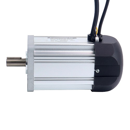 310V 4000obr./min 1,8Nm 750W 3,0A Kwadratowy 80x80x159mm Bezszczotkowy silnik prądu stałego z wentylatorem chłodnicy