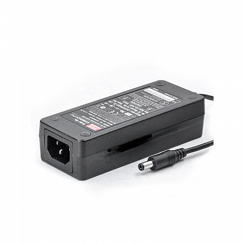 GSM60A24-P1J MEANWELL 60W 24VDC 2.5A 115/230VAC AC-DC Niezawodny zielony zasilacz medyczny