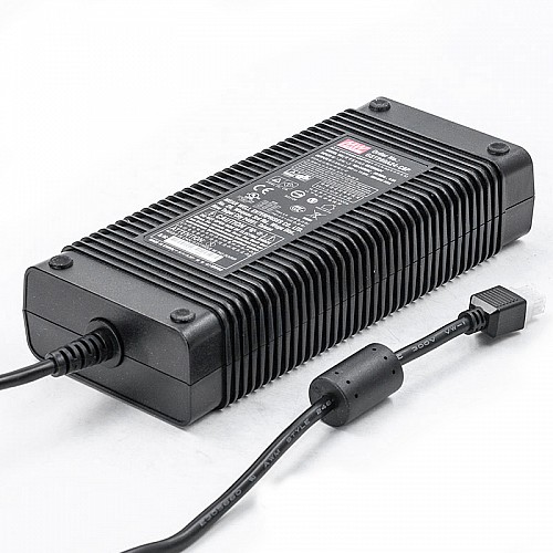 GST280A24-C6P MEANWELL 280.08W 24VDC 11.67A 115/230VAC AC-DC Niezawodny zasilacz przemysłowy