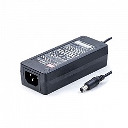 GST40A24-P1J MEANWELL 40W 24VDC 1.67A 115/230VAC AC-DC Niezawodny zielony zasilacz przemysłowy