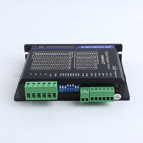 Cyfrowy sterownik krokowy 1.0-4.5A 18-50VDC dla silnika krokowego Nema 17, 23, 24