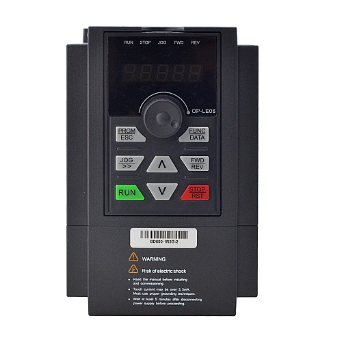BD600 Series VFD 2HP 1.5KW 7.0A Jednofazowy / trójfazowy napęd o zmiennej częstotliwości 220 V