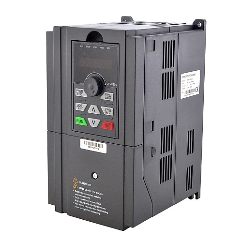 BD600 Series VFD 3HP 2.2KW 10A Jednofazowy / trójfazowy napęd o zmiennej częstotliwości 220 V